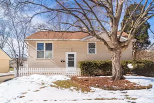 209 Prince of Wales Dr, Columbus, OH 43230 - Photo 2