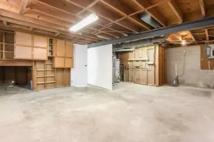 209 Prince of Wales Dr, Columbus, OH 43230 - Photo 30