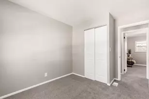 209 Prince of Wales Dr, Columbus, OH 43230 - Photo 24