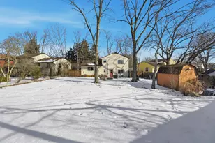 959 Caniff Pl, Columbus, OH 43221 - Photo 34