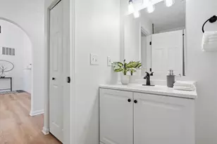 1360 Hafton Woods Dr, Columbus, OH 43204 - Photo 36