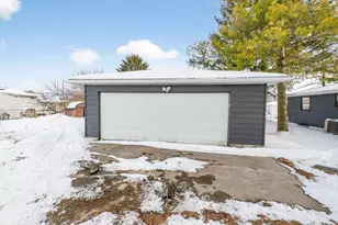 2800 Alkire Rd, Grove City, OH 43123 - Photo 6