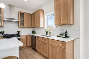 470 Woodlawn Ave, Columbus, OH 43228 - Photo 8