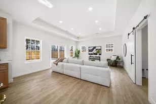 470 Woodlawn Ave, Columbus, OH 43228 - Photo 10