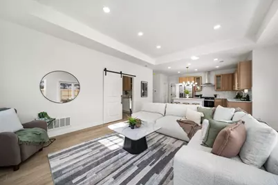 470 Woodlawn Avenue, Columbus, OH 43228 - Photo 12