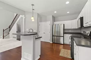 263 International Dr, Pataskala, OH 43062 - Photo 10