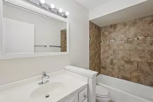 5644 Linworth Rd, Columbus, OH 43235 - Photo 22