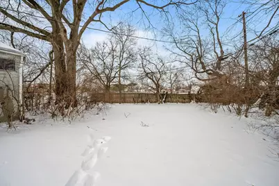 1718 Weiler Avenue, Columbus, OH 43207 - Photo 8