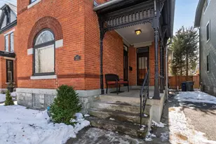 281 Reinhard Ave, Columbus, OH 43206 - Photo 2