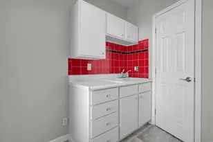 93 W King Ave, Columbus, OH 43201 - Photo 32
