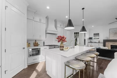 5450 Maple Drive, Lewis Center, OH 43035 - Photo 14