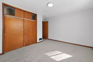 2735 Berrell Ave, Columbus, OH 43211 - Photo 16