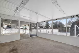 3251 Hilock Ct, Columbus, OH 43207 - Photo 22