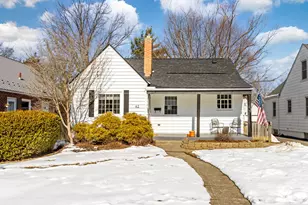 62 W Rathbone Ave, Columbus, OH 43214 - Photo 2