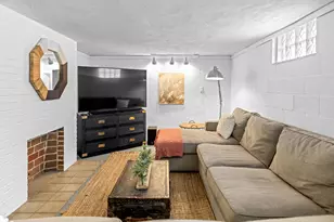 62 W Rathbone Ave, Columbus, OH 43214 - Photo 26