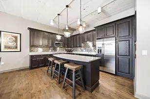 300 W Spring St, Columbus, OH 43215 - Photo 4