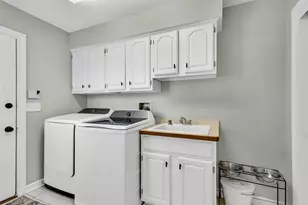 321 Windcroft Dr, Westerville, OH 43082 - Photo 38