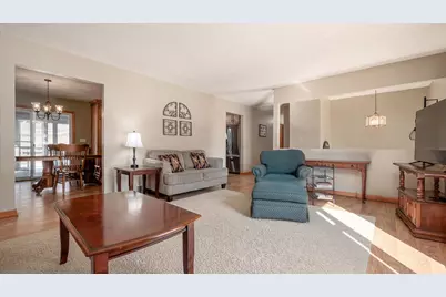 125 Persimmon Drive NE, Newark, OH 43055 - Photo 1