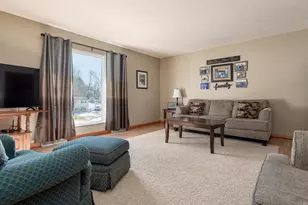 125 Persimmon Dr NE, Newark, OH 43055 - Photo 2