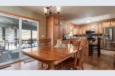 125 Persimmon Drive NE, Newark, OH 43055 - Photo 8