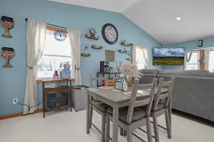 2571 W Choctaw Dr, London, OH 43140 - Photo 14