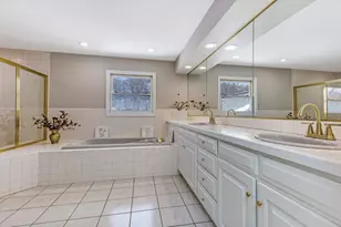 238 Bryn Du Dr, Granville, OH 43023 - Photo 32