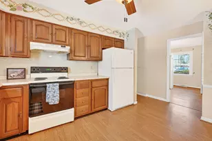 710 Hawthorne Dr, Circleville, OH 43113 - Photo 16