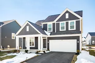 127 Silver Pne Ln, Lewis Center, OH 43035 - Photo 2