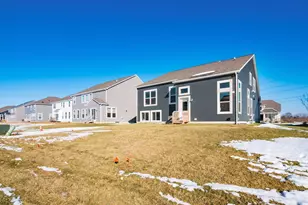 127 Silver Pne Ln, Lewis Center, OH 43035 - Photo 48