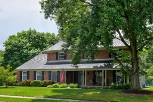 303 Greenglade Ave, Worthington, OH 43085 - Photo 2