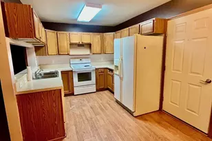 4305 Strattford Cir E, Zanesville, OH 43701 - Photo 6