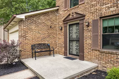 544 Waring Way, Columbus, OH 43213 - Photo 2