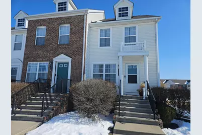 988 Hartford Village Boulevard, Columbus, OH 43228 - Photo 1