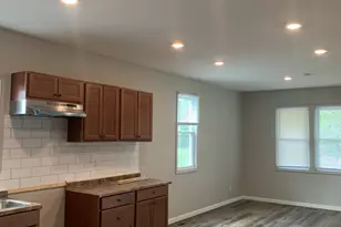 2023 Sullivant Ave, Columbus, OH 43223 - Photo 14