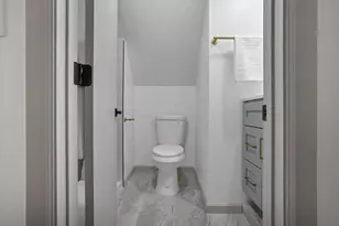 157 N Kellner Rd, Columbus, OH 43209 - Photo 28