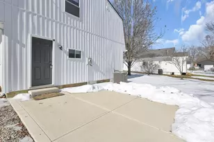 5600 Bellview Dr, Grove City, OH 43123 - Photo 42