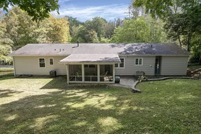 105 Chapin Place, Granville, OH 43023 - Photo 2