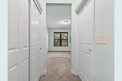 925 Ingleside Avenue #213, Columbus, OH 43215 - Photo 12