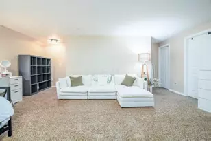 70 Highbluffs Blvd, Columbus, OH 43235 - Photo 24