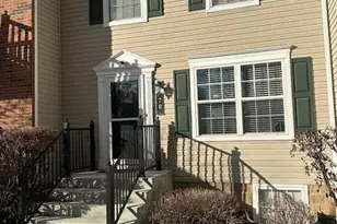 70 Highbluffs Blvd, Columbus, OH 43235 - Photo 4