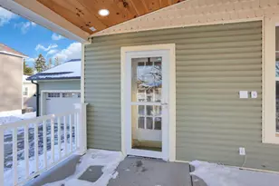 41 E Columbus St, Thornville, OH 43076 - Photo 34