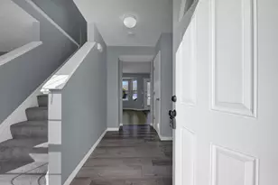 2902 Footloose Dr, Columbus, OH 43231 - Photo 4