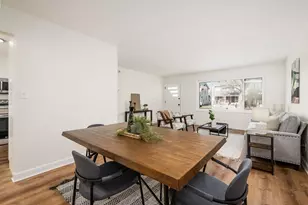 2585 Eakin Rd, Columbus, OH 43204 - Photo 10