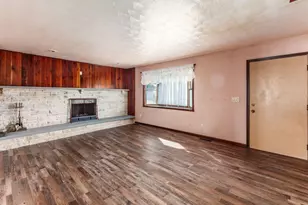 4864 Harrisburg Pike, Grove City, OH 43123 - Photo 4