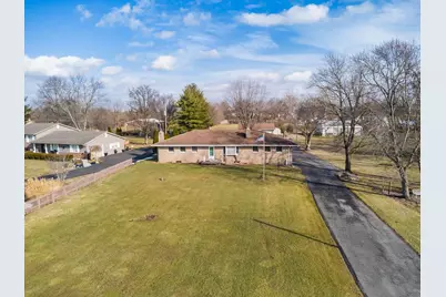 4864 Harrisburg Pike, Grove City, OH 43123 - Photo 2