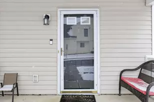 1383 Geranium Dr, Blacklick, OH 43004 - Photo 8