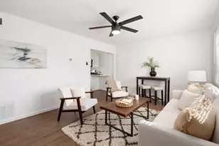 310 College St, Groveport, OH 43125 - Photo 4