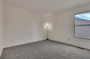 8231 Sea Star Dr, Blacklick, OH 43004 - Photo 36