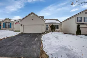 8231 Sea Star Dr, Blacklick, OH 43004 - Photo 6