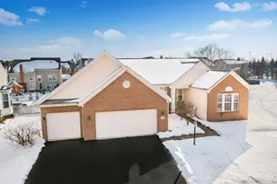 1327 Donahey St, Columbus, OH 43235 - Photo 1